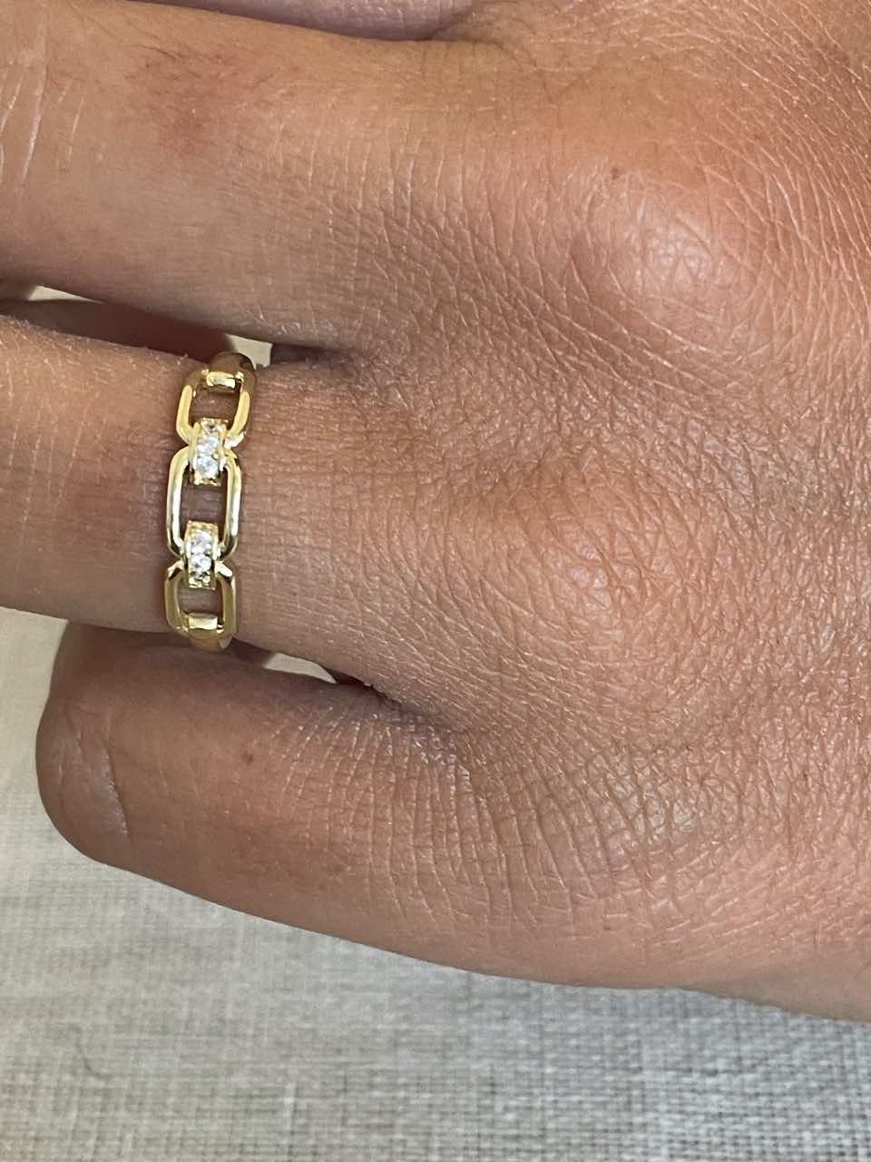 TAJO ring in 18-karat yellow gold with cubic zirconia