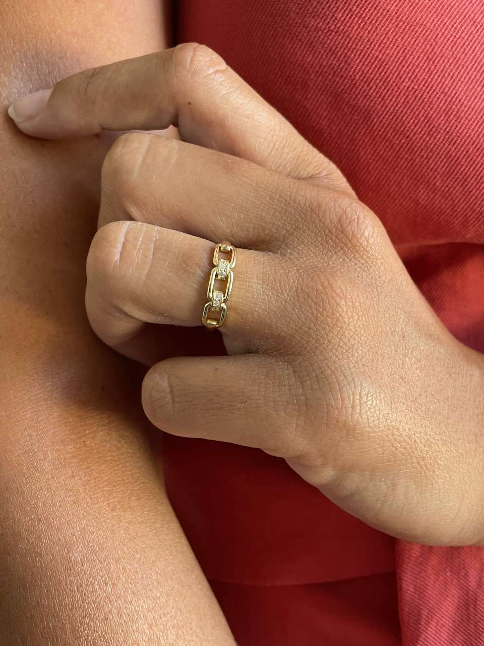 TAJO ring in 18-karat yellow gold with cubic zirconia