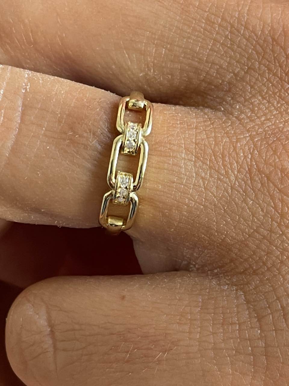 TAJO ring in 18-karat yellow gold with cubic zirconia