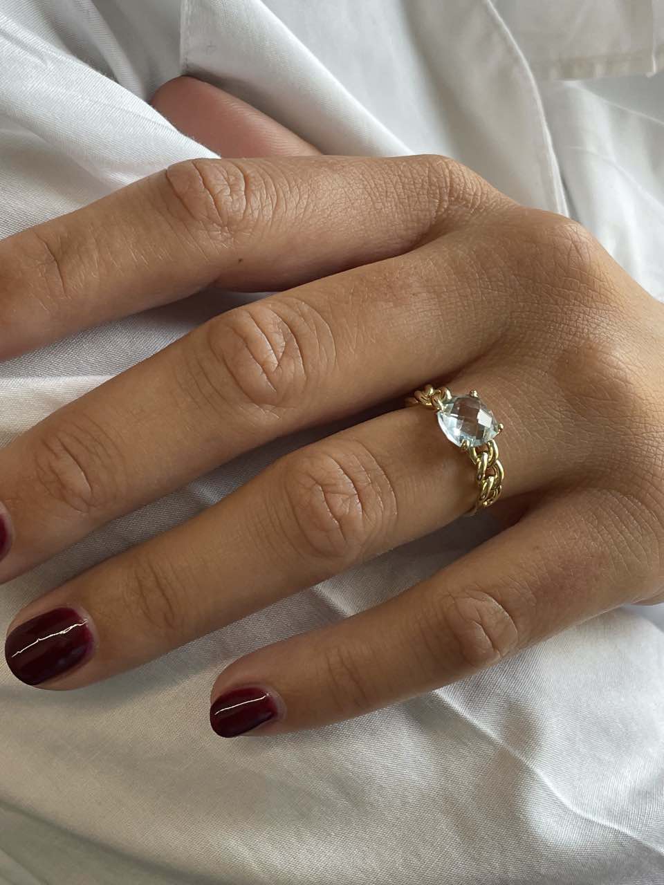 Heather ring with amethyst or blue topaz in 18-karat yellow gold