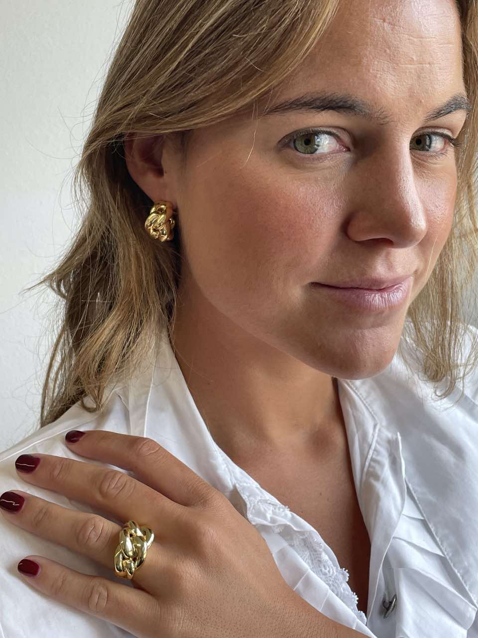 CAPOTE ring in 18-karat yellow gold, curb style