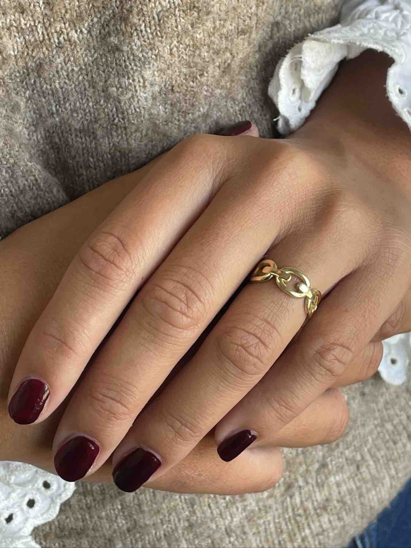 ORCHID ring with classic links in 18-karat yellow gold