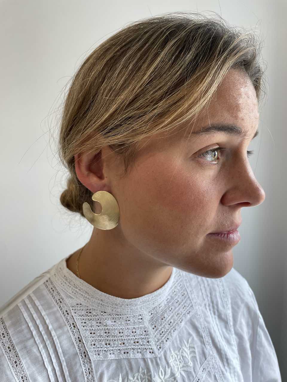 Large MARGARITA earrings in 18k yellow gold