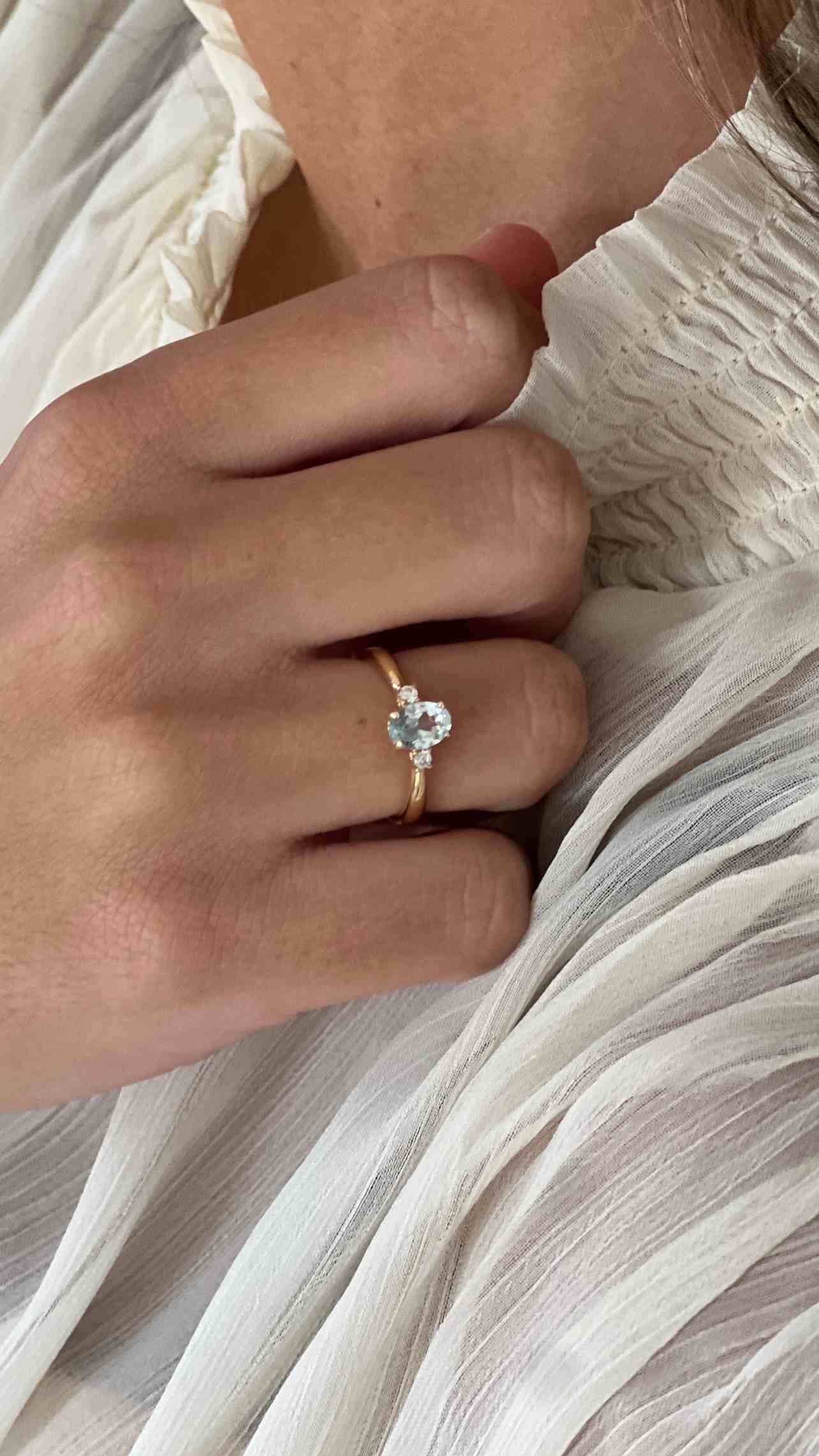 GASTON ring in 18-karat yellow gold with cubic zirconia and semi-precious stone