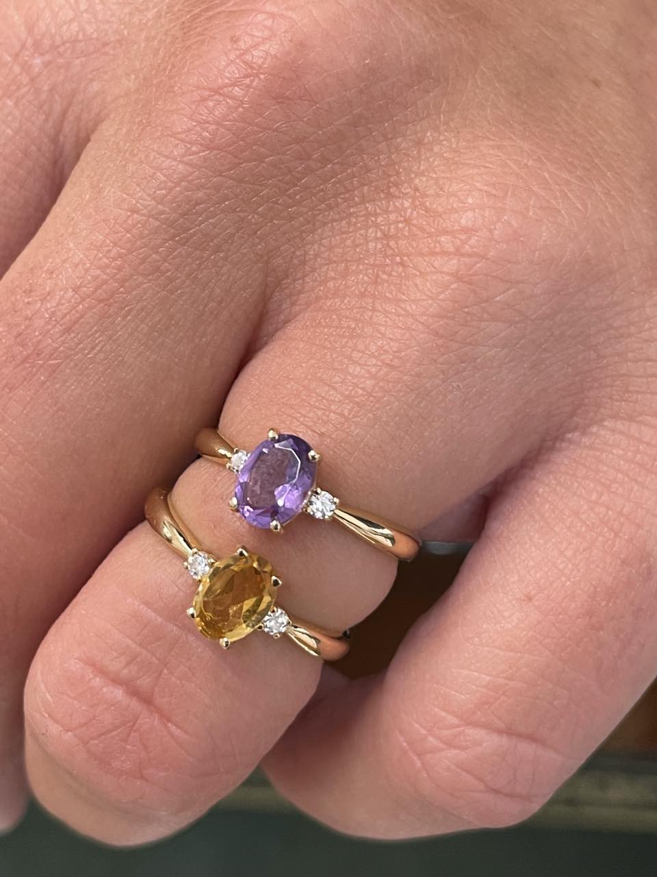 GASTON ring in 18-karat yellow gold with cubic zirconia and semi-precious stone