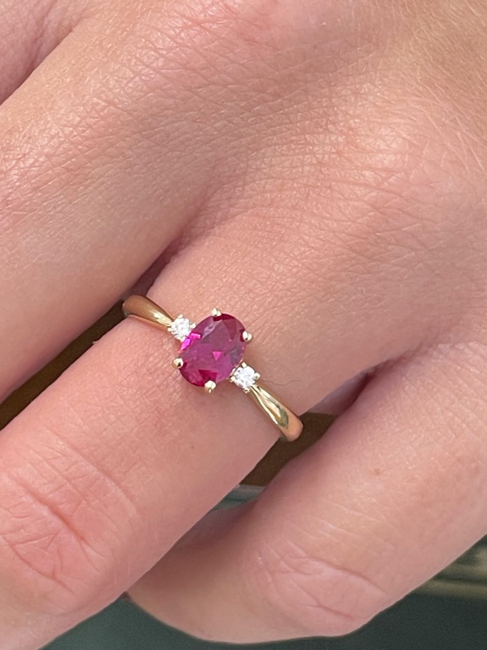 GASTON ring in 18-karat yellow gold with cubic zirconia and semi-precious stone