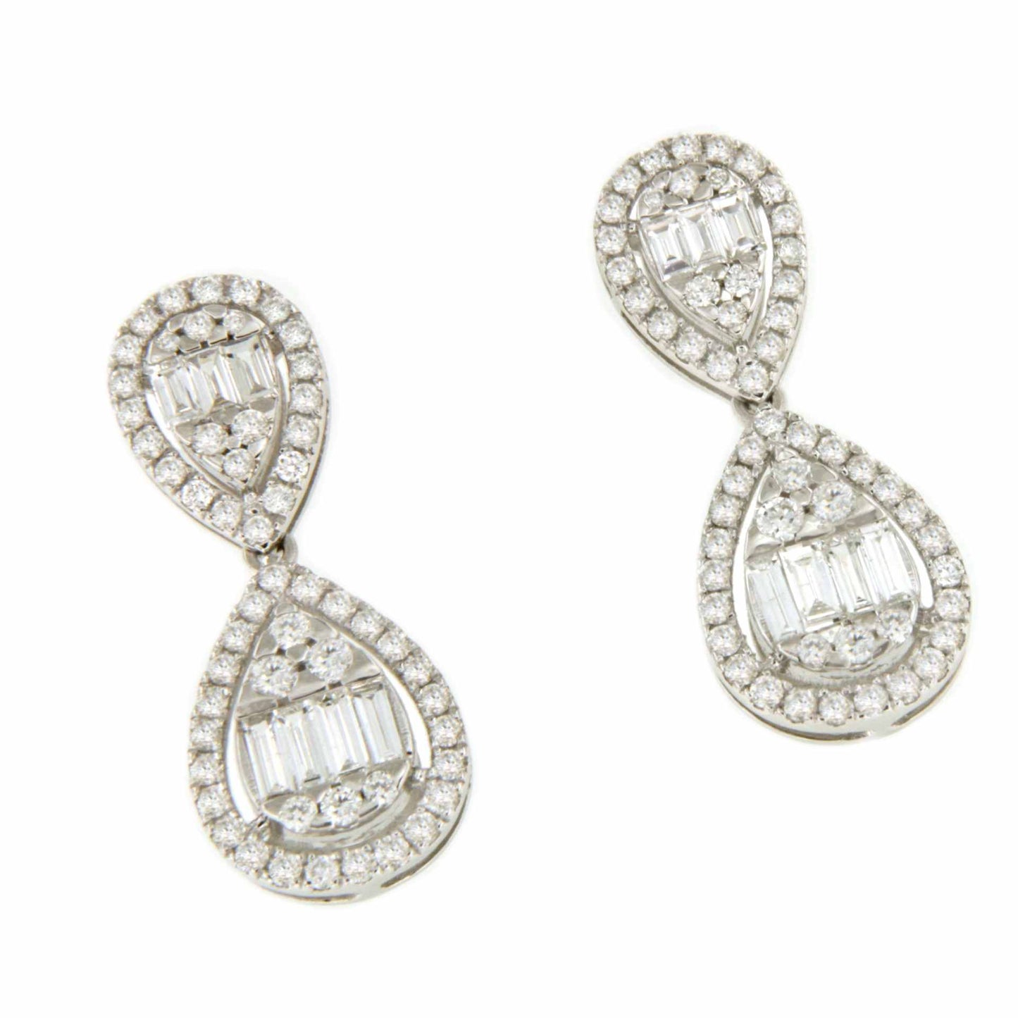 GARBOSO earring with baguettes and diamonds in 18k white gold
