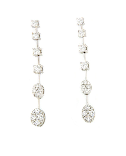 Long GAP earrings in 18-karat white gold with diamonds