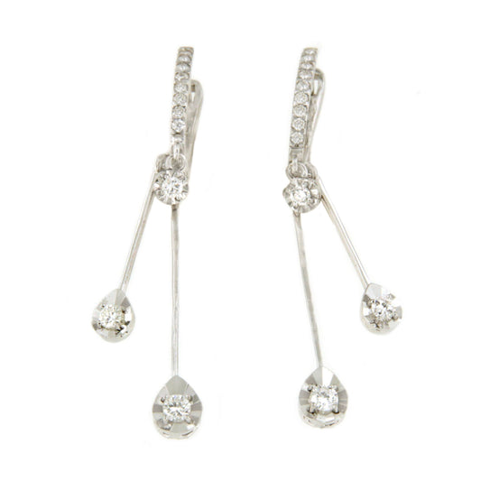 NANCY earring in 18k white gold with diamonds.