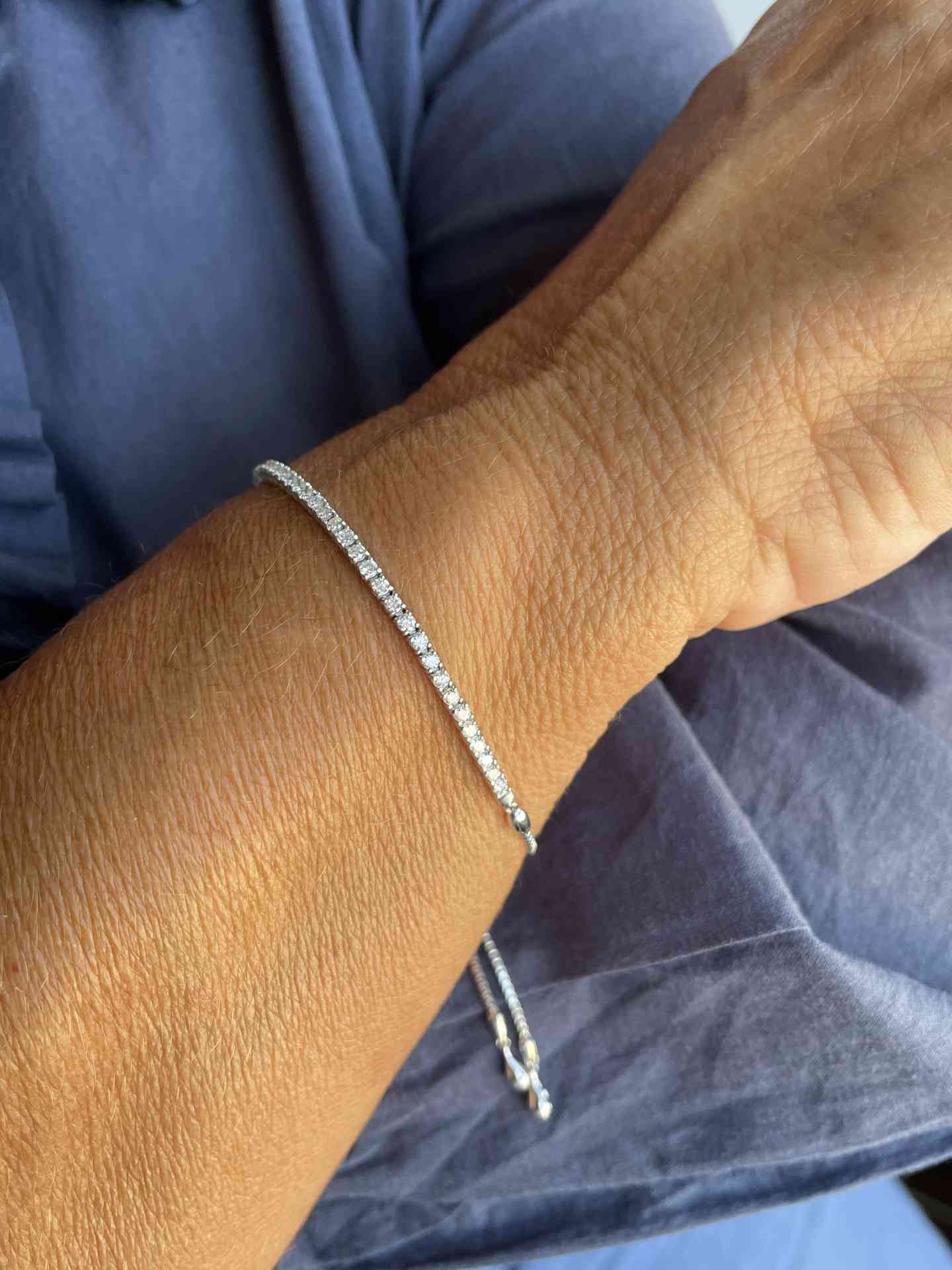 Pulsera NARBONNE rivere con brillantes adaptable en oro blanco de 18 kilates