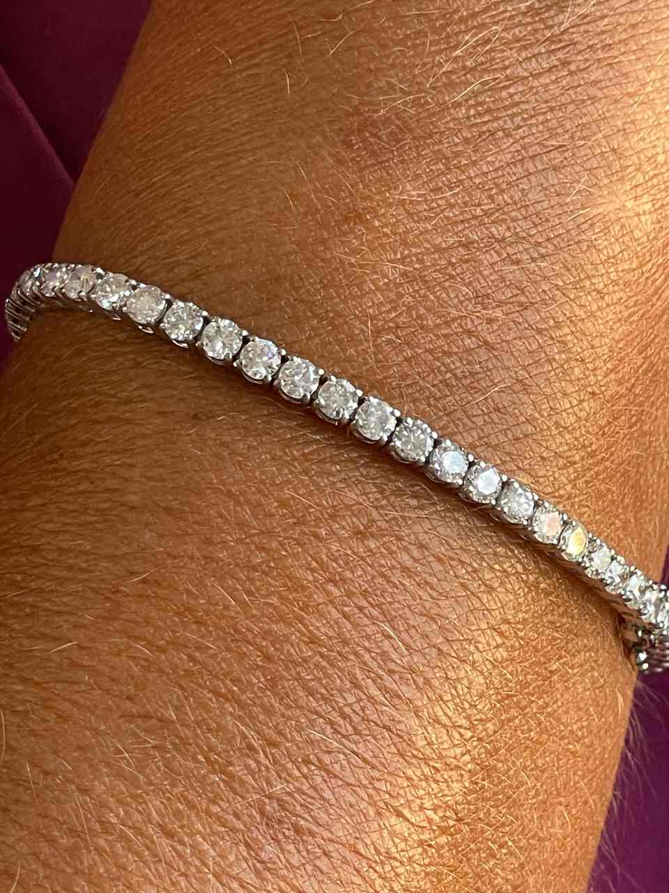 Pulsera EVREUX riviere de brillantes en oro blanco de 18 kilates