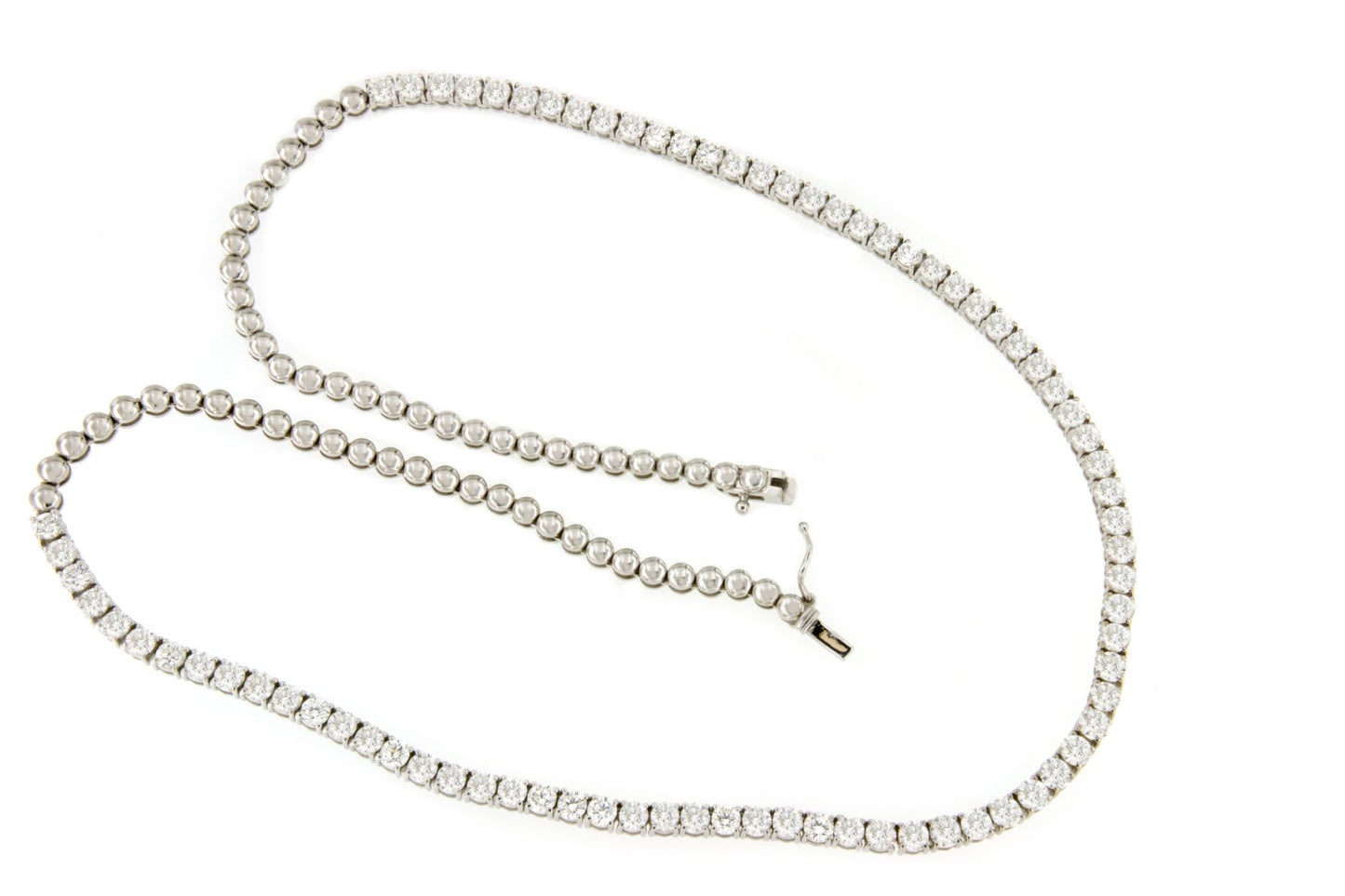 DIEPPE diamond riviere choker in 18k white gold