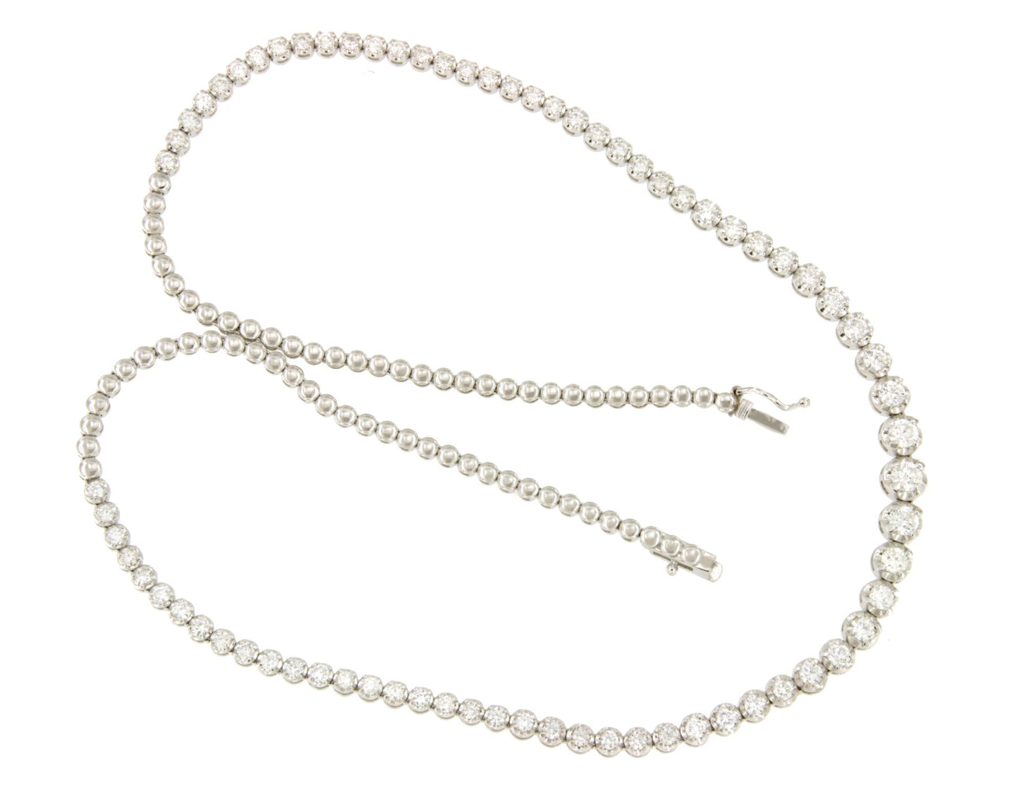 MONTLUCON riviere choker in 18k white gold with diminishing diamonds