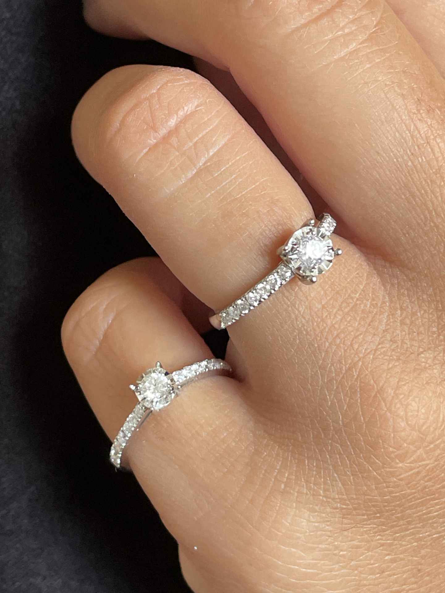 Anillo CHAMBERY solitario de brillante en oro blanco de 18 ktes