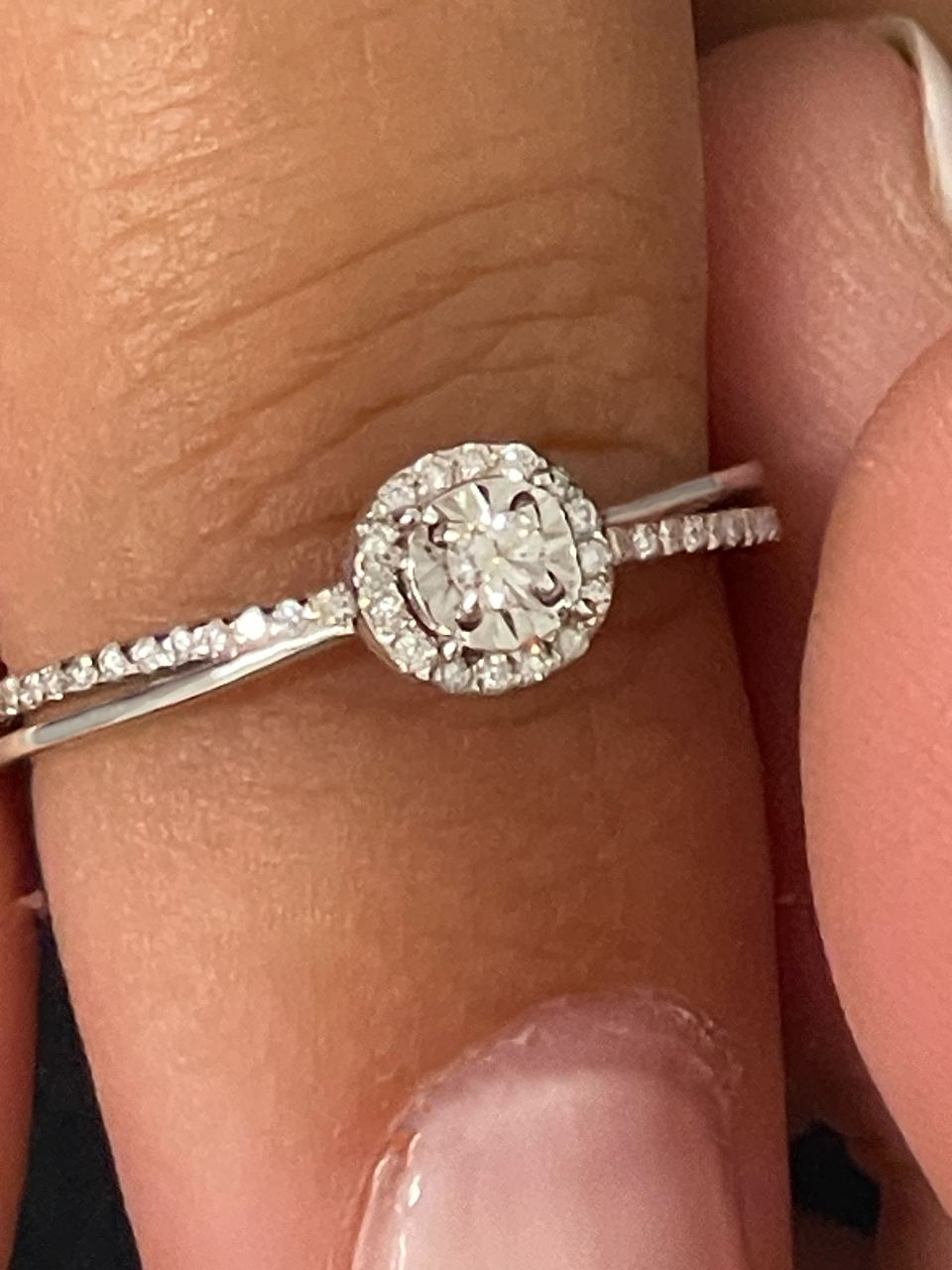 CASTRES solitaire ring with brilliant crossed band in 18k white gold