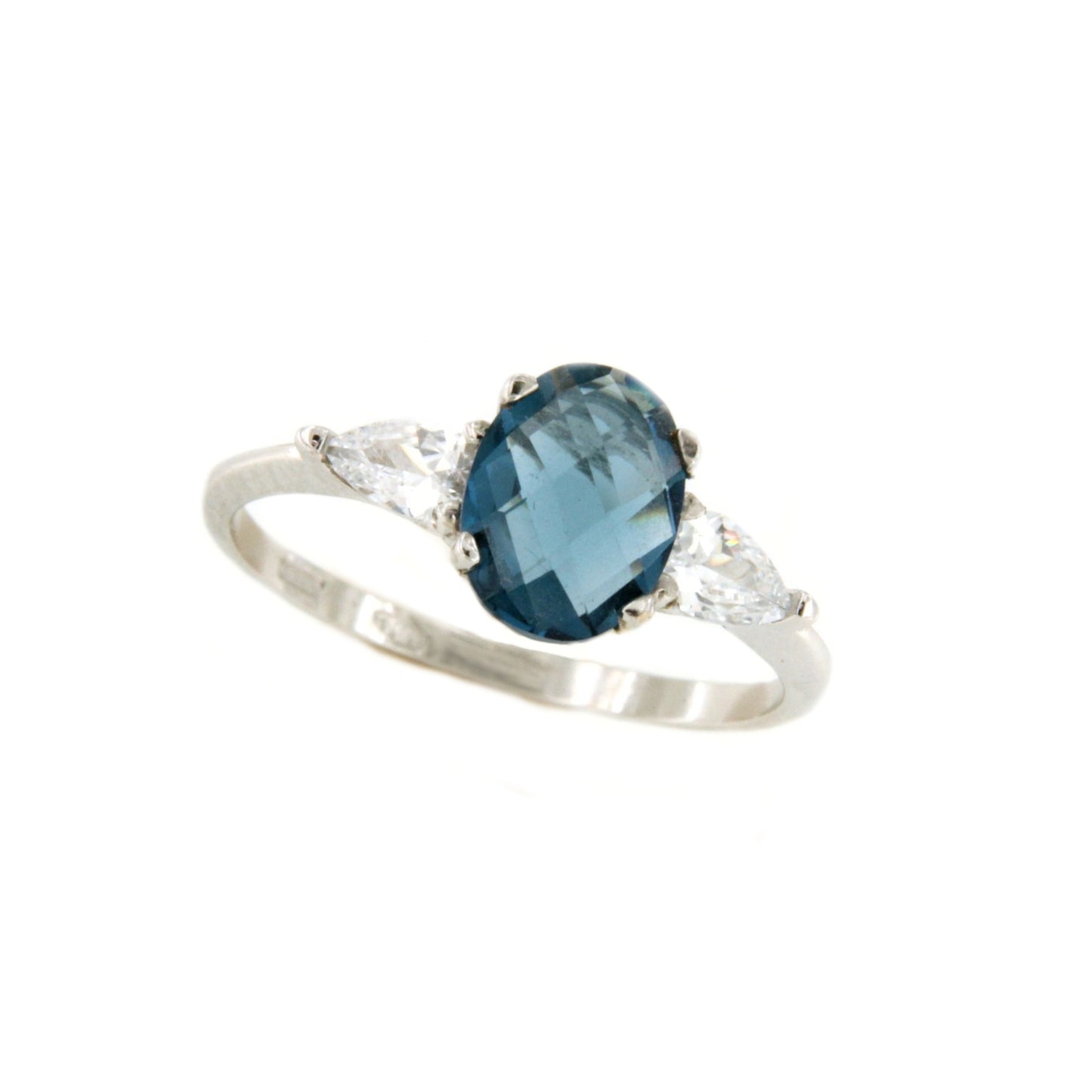Anillo ATLANTIS en oro blanco de 18 kilates con circonitas y London Blue