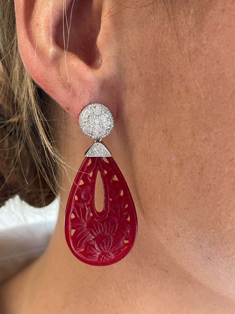 CARMINA detachable earrings in 18k white gold with diamonds