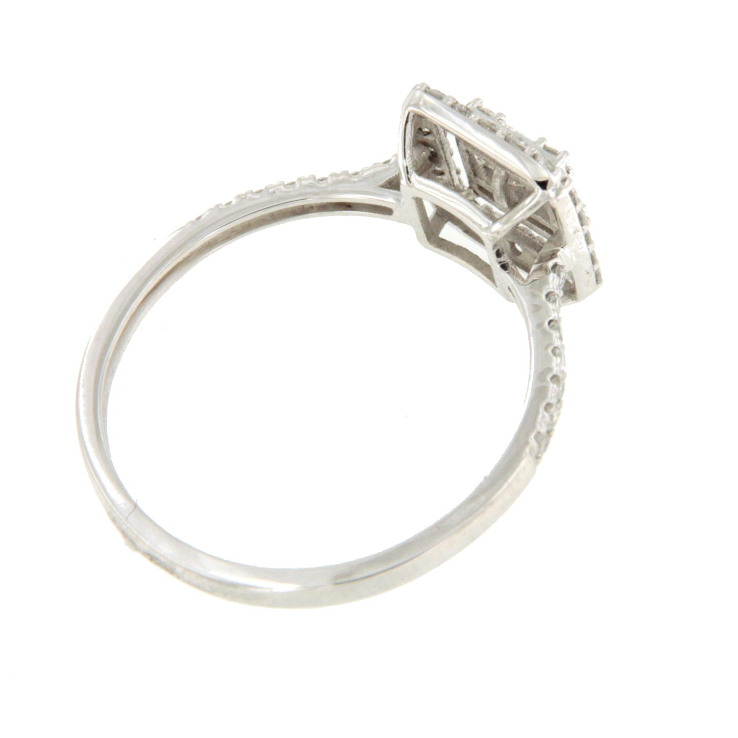 Anillo CHIRIMOYA centro de baguettes rodeado de brillantes oro blanco