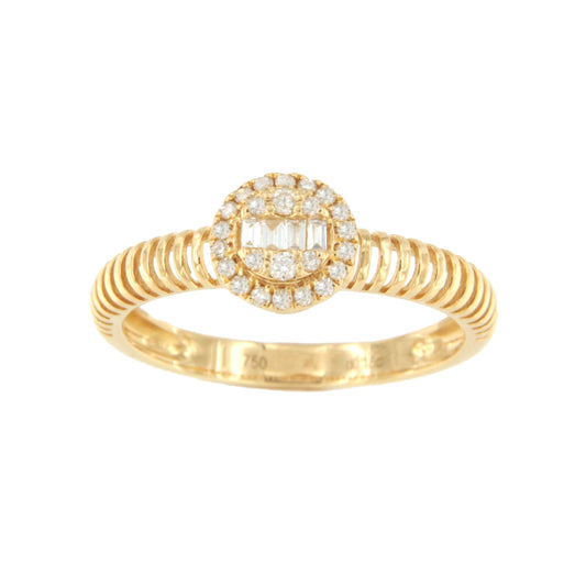 Zapote ring with diamond center in 18-karat yellow gold