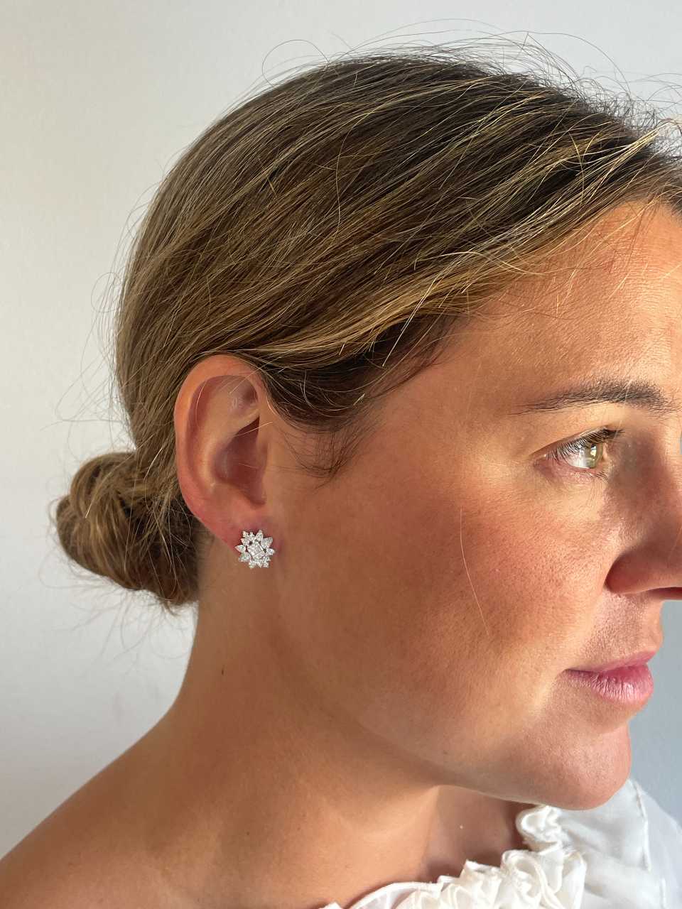 Pendientes CAIMITO estrella en oro blanco 18 ktes con brillantes y baguettes
