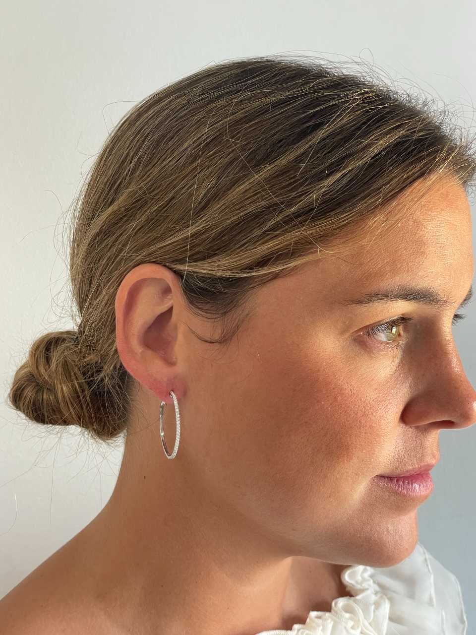 Pendientes LICHI argollas de brillantes en oro blanco de 18 ktes