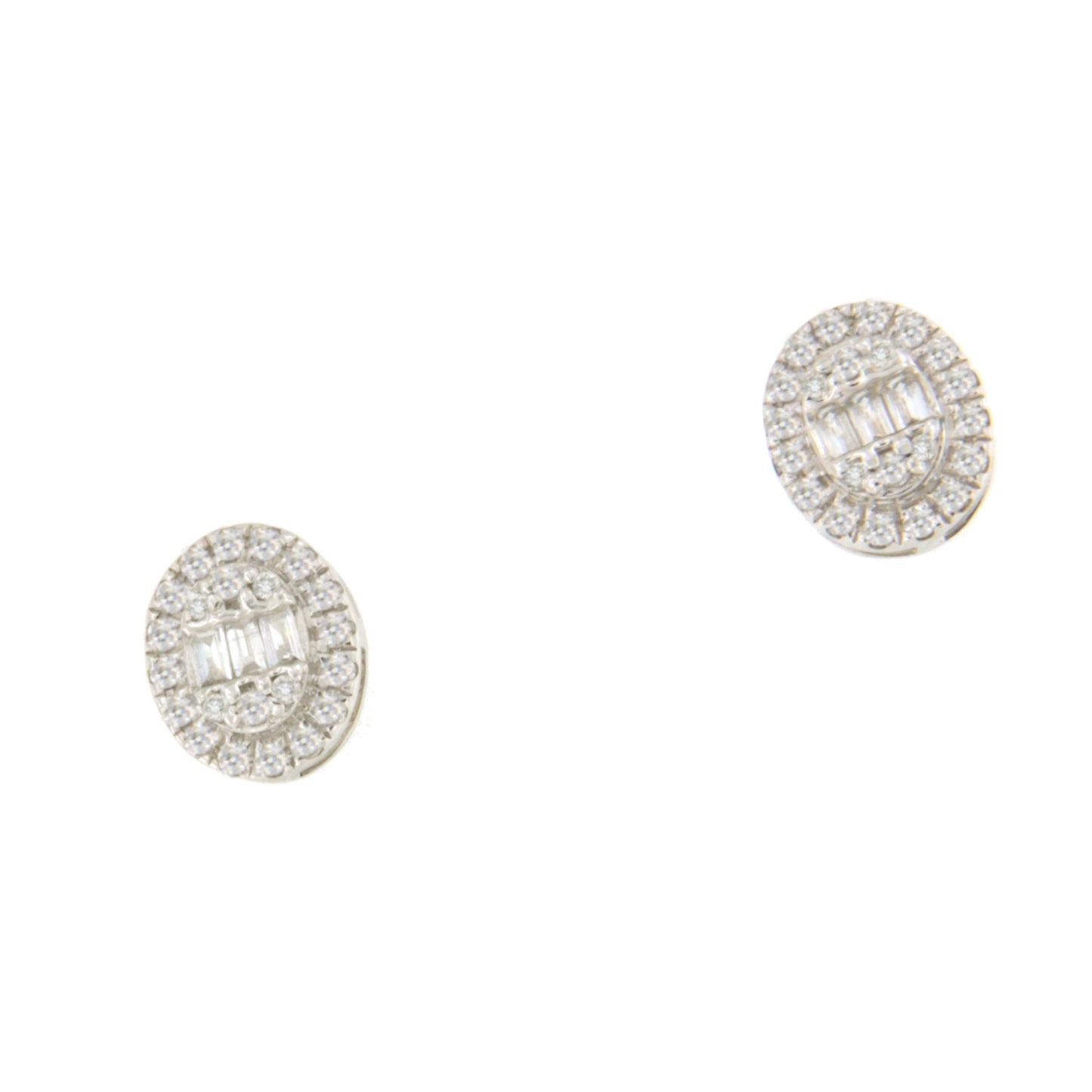 Pendiente CUDILLERO en oro blanco 18 ktes con brillantes y baguettes.