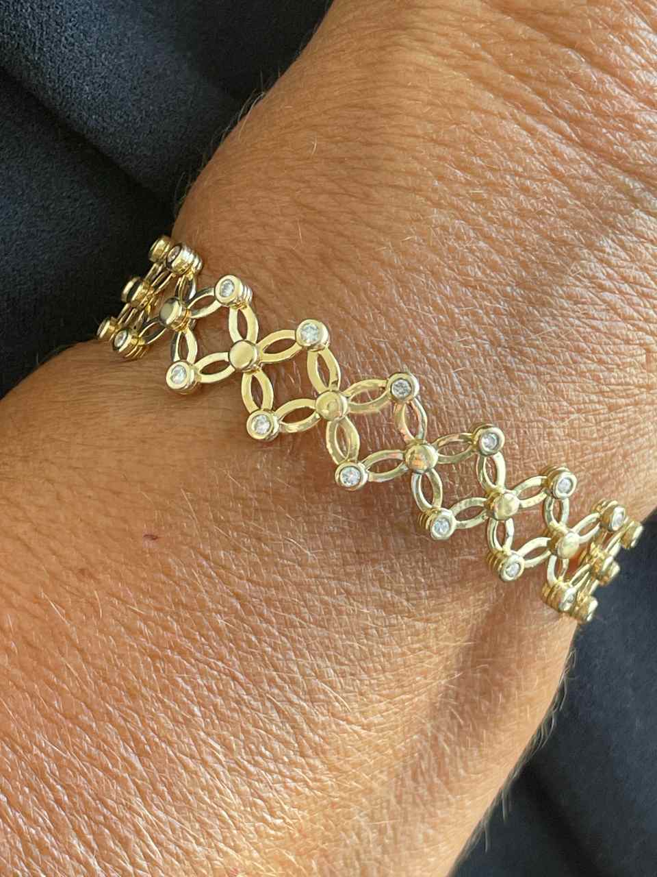 Anillo OLMEDO y pulsera en brillantes de oro amarillo 18 ktes