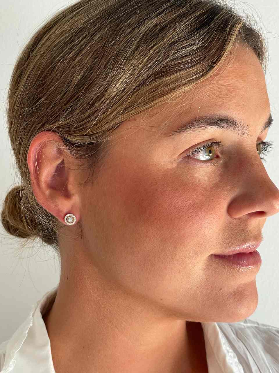 MUNICH detachable earrings in 18k yellow and white gold with diamonds.