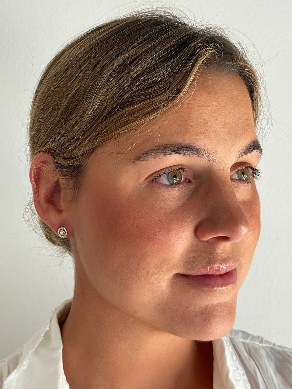 MUNICH detachable earrings in 18k yellow and white gold with diamonds.