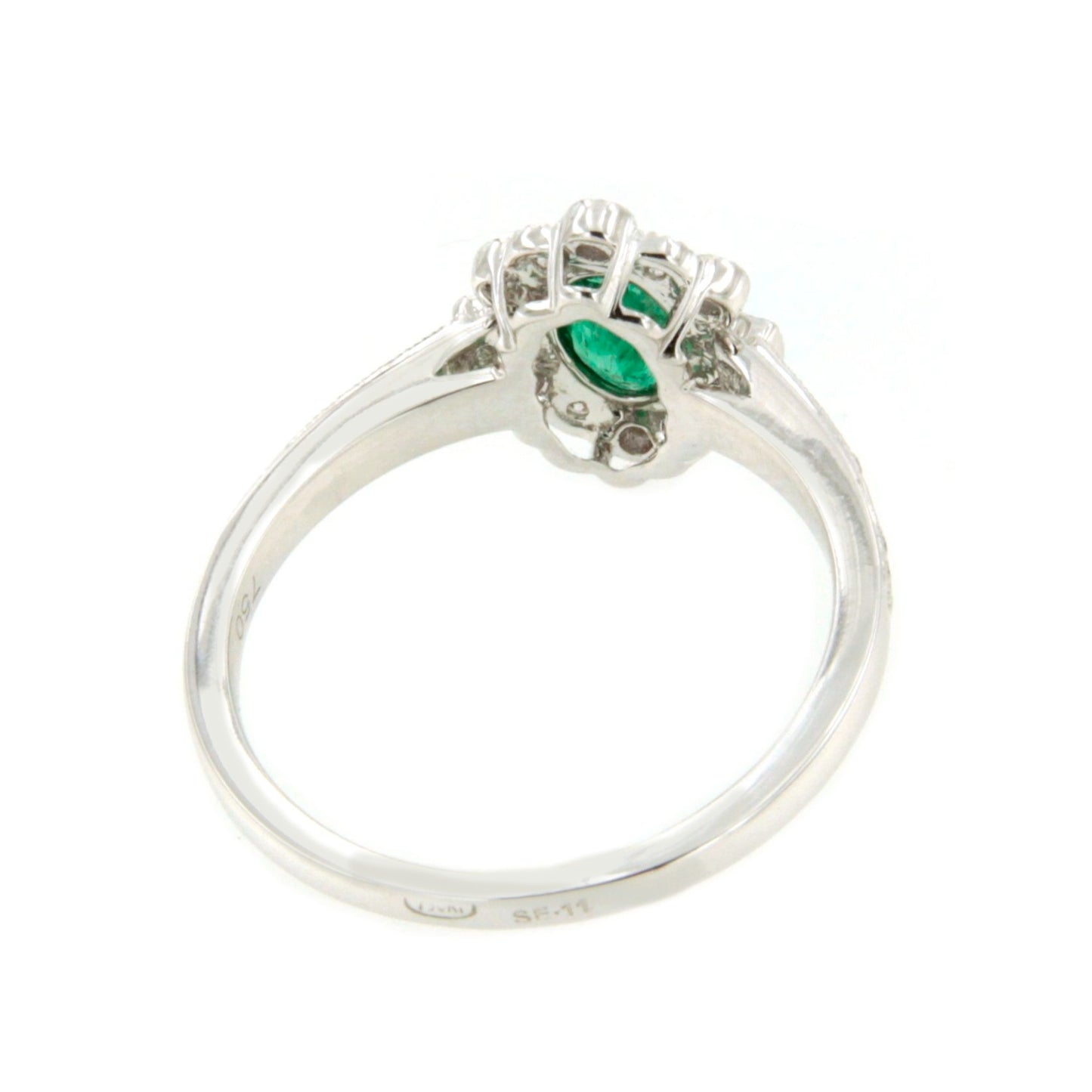 Anillo LONGA roseta esmeralda oval y brillantes oro blanco de 18 ktes.