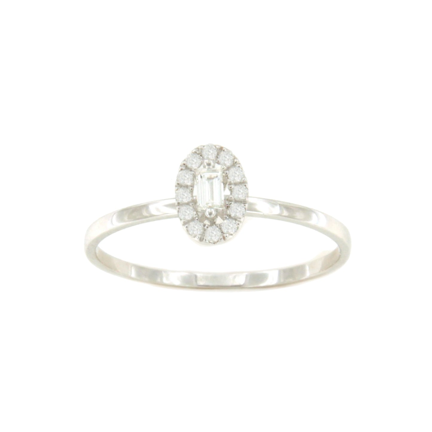 Anillo HAMPTON roseta en oro blanco 18 ktes con brillantes y baguettes.