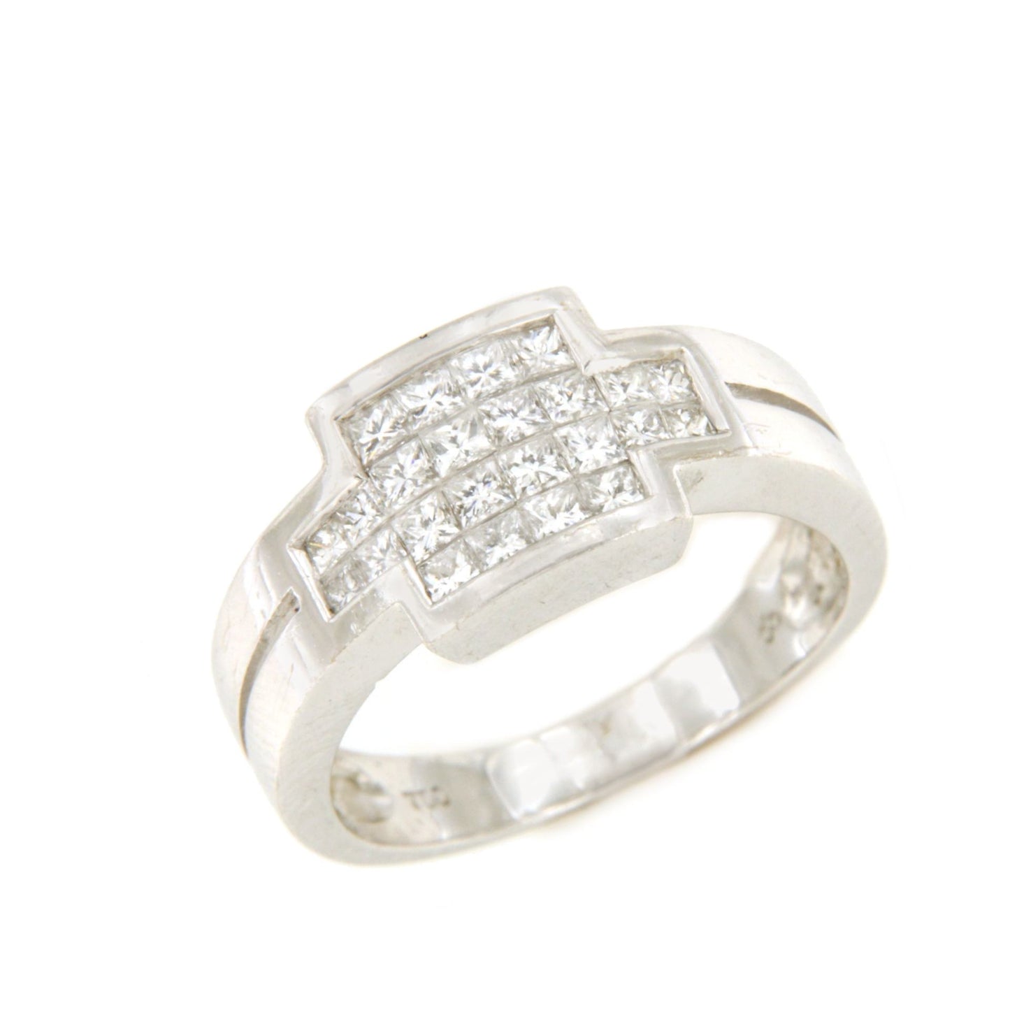 Anillo TOMARES en oro blanco de 18 ktes con diamantes princesas