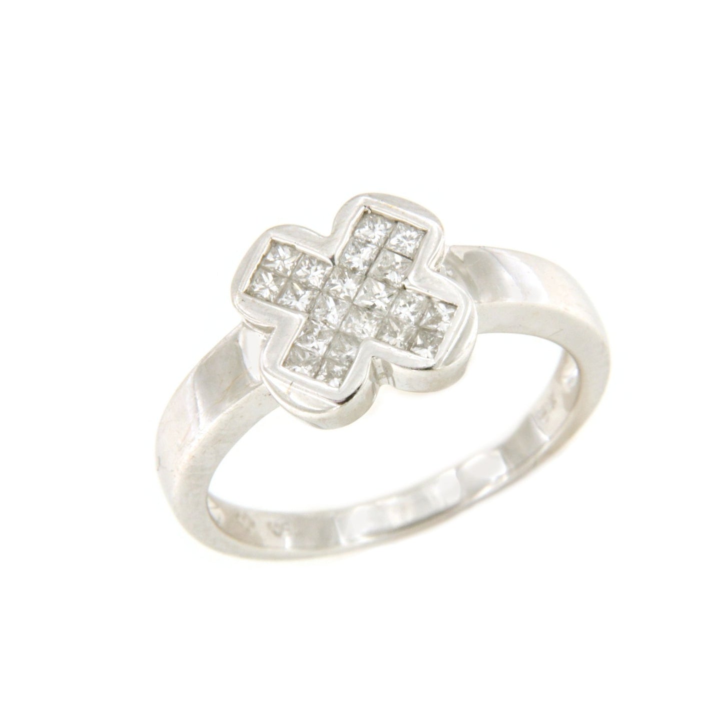 Anillo ESPARTINAS en oro blanco de 18 ktes con diamantes princesas.