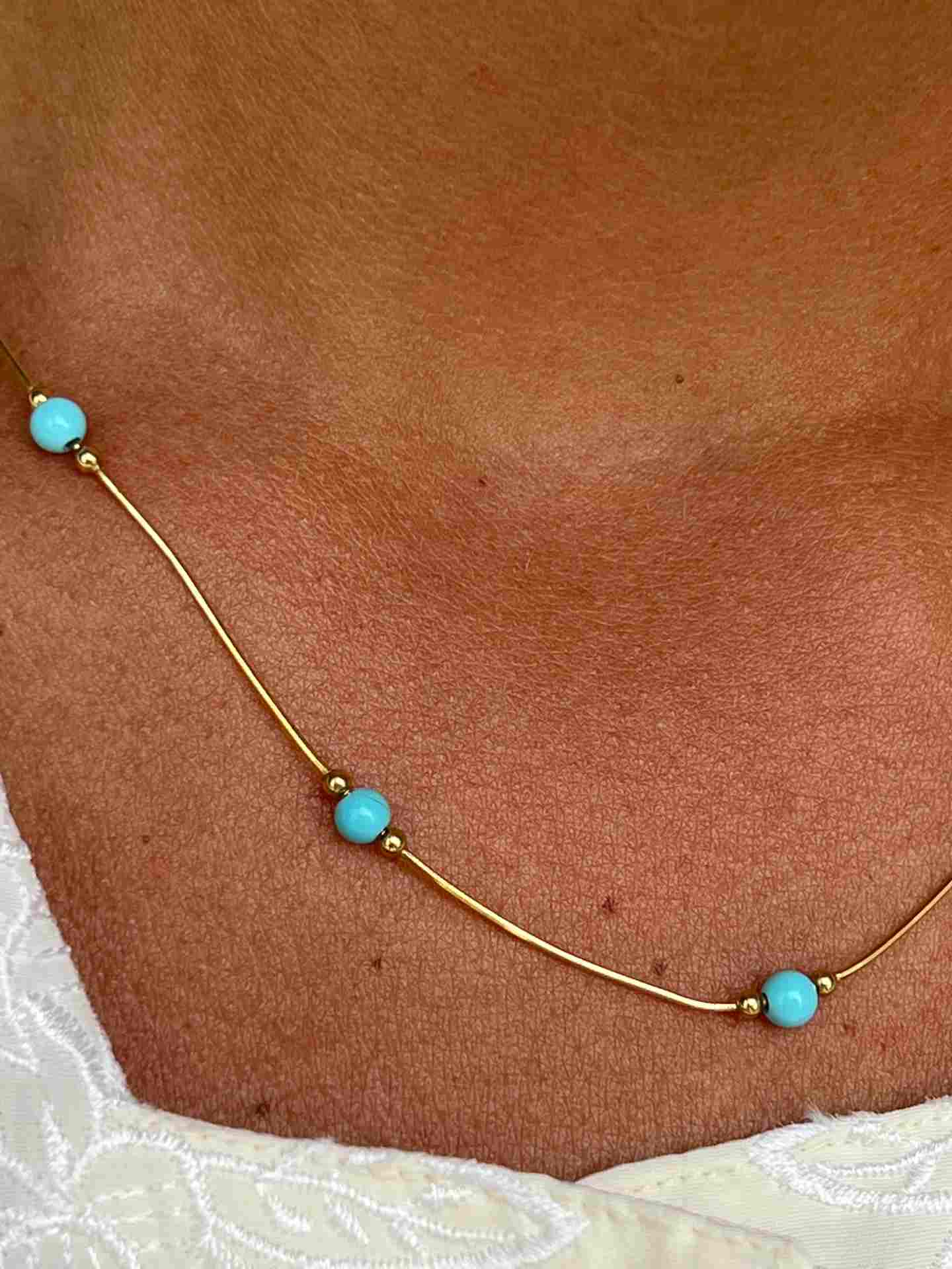 PILLO choker in 18k gold and turquoise
