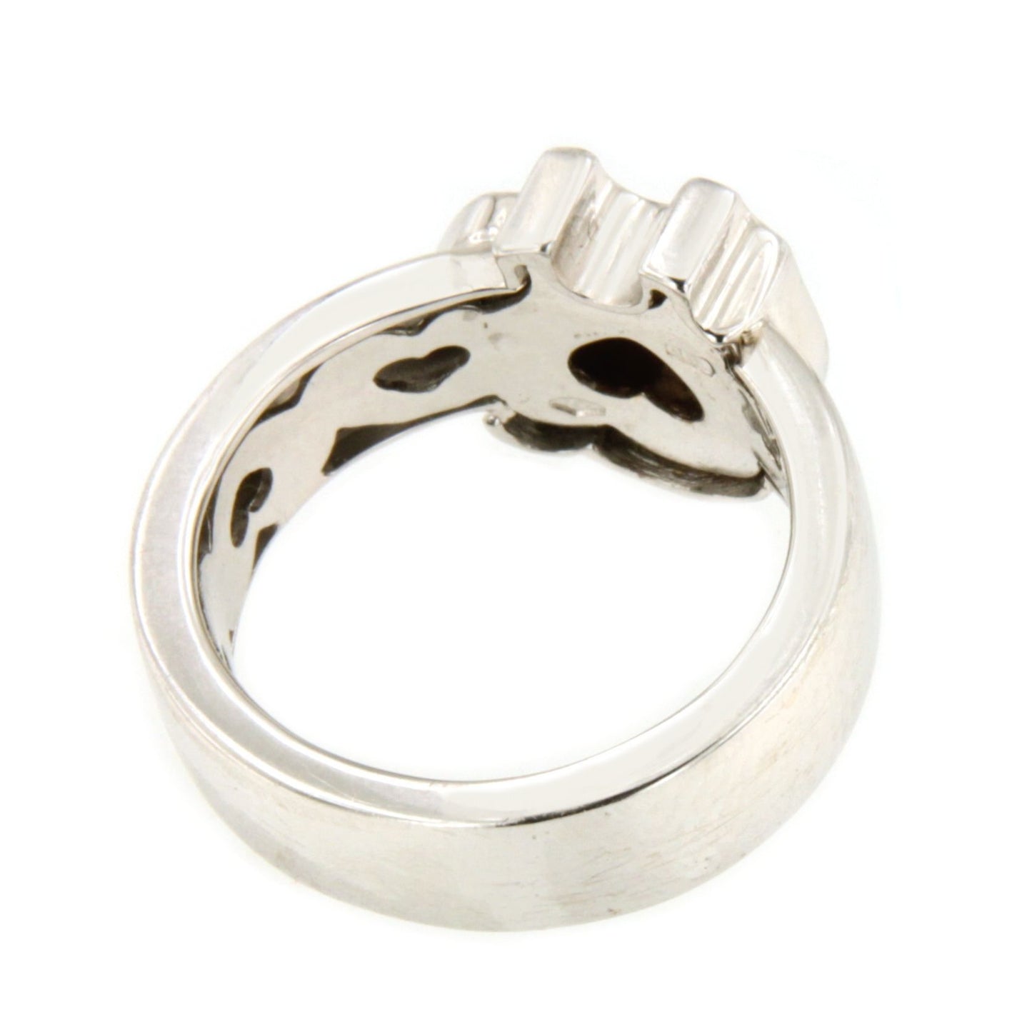 Anillo BERMEO motivo elefante en oro blanco de 18 kilates