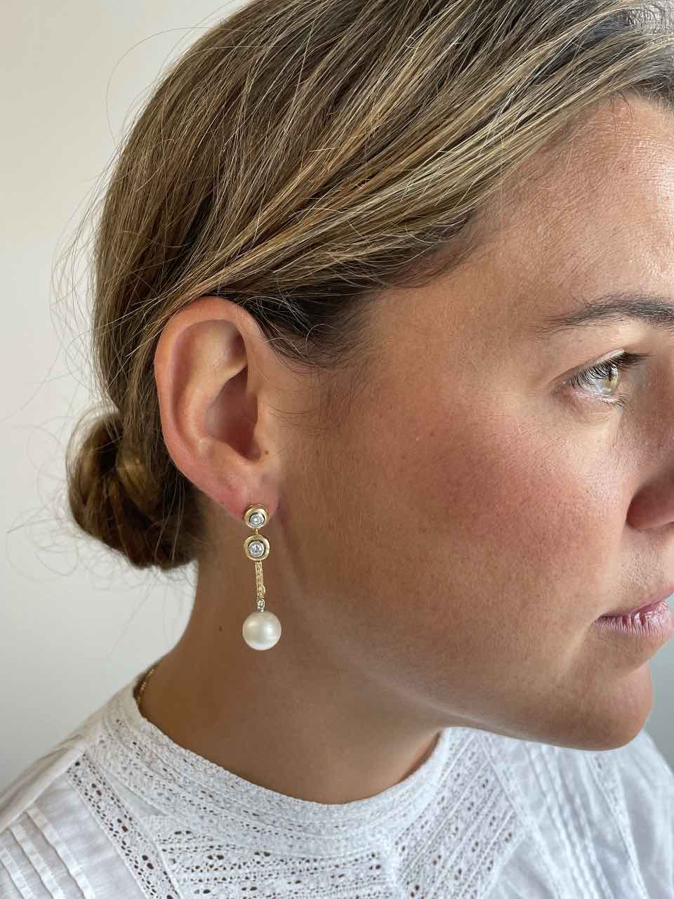 FUNI diamond pendant in 18k yellow and white gold