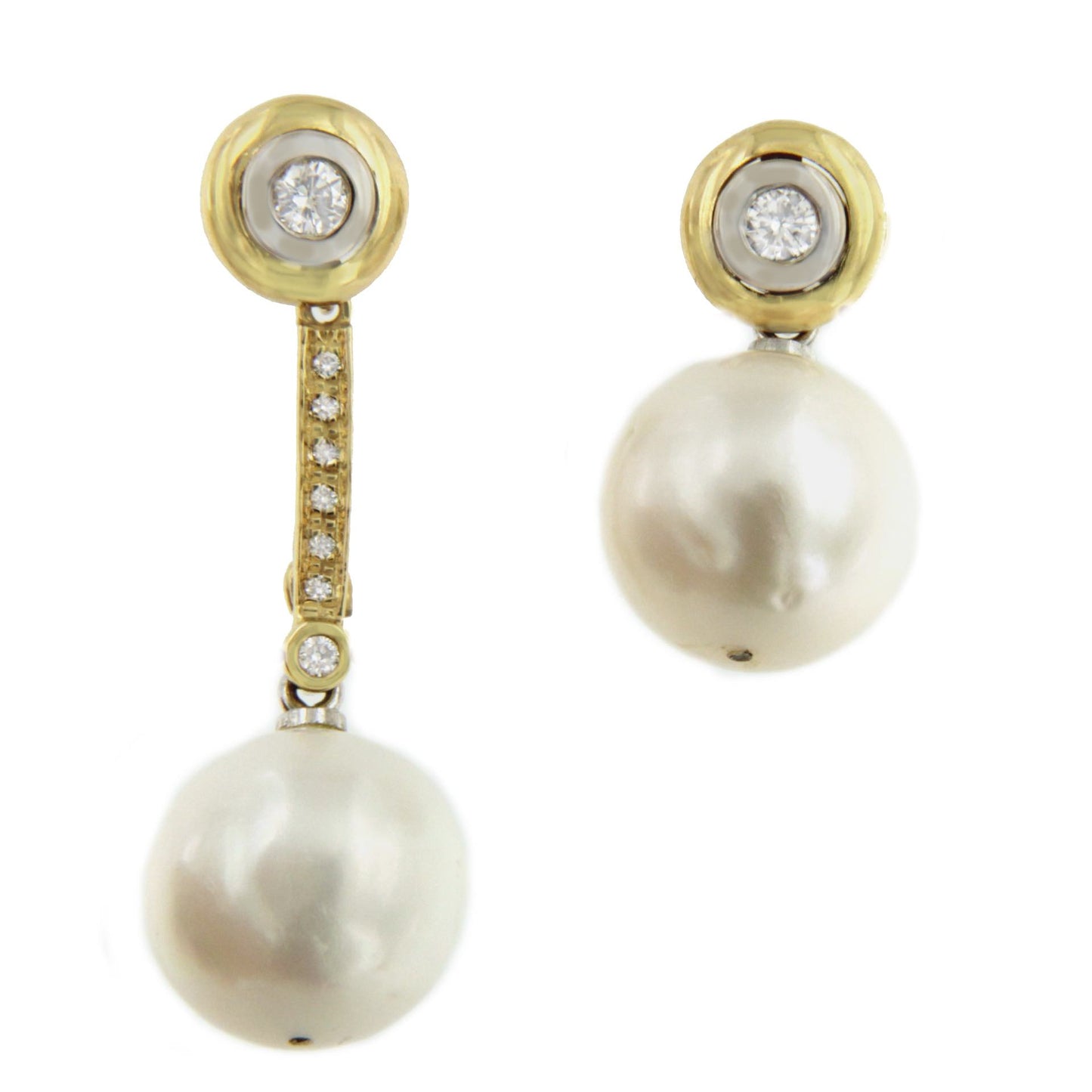 HORNA pendant with diamond bezel in 18k yellow and white gold