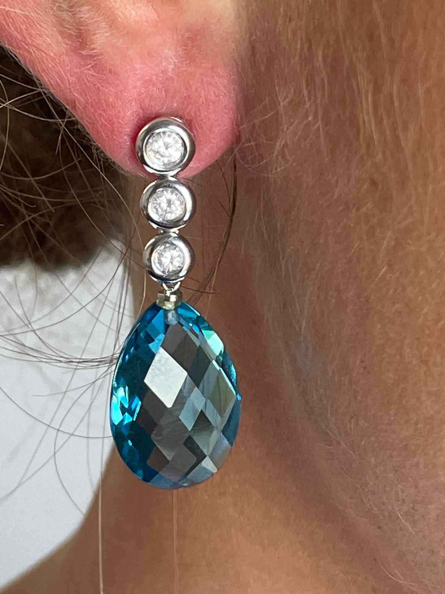 Pendientes OLIMPO de brillantes y perlas australianas