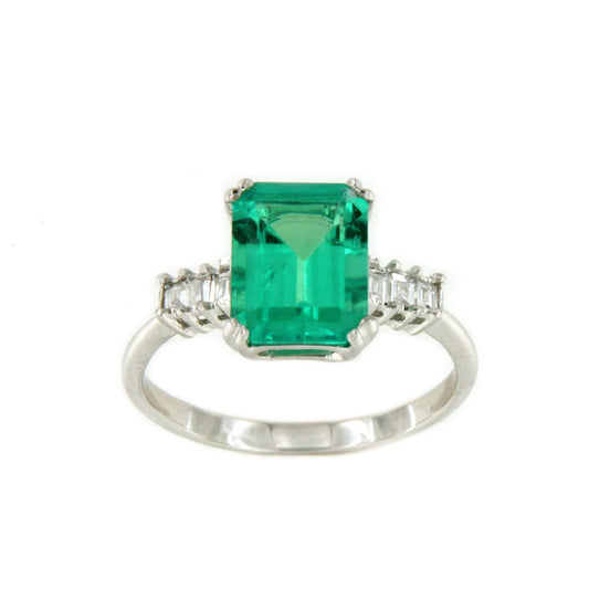 ROUEN ring with emerald and baguette-cut diamonds in 18k white gold