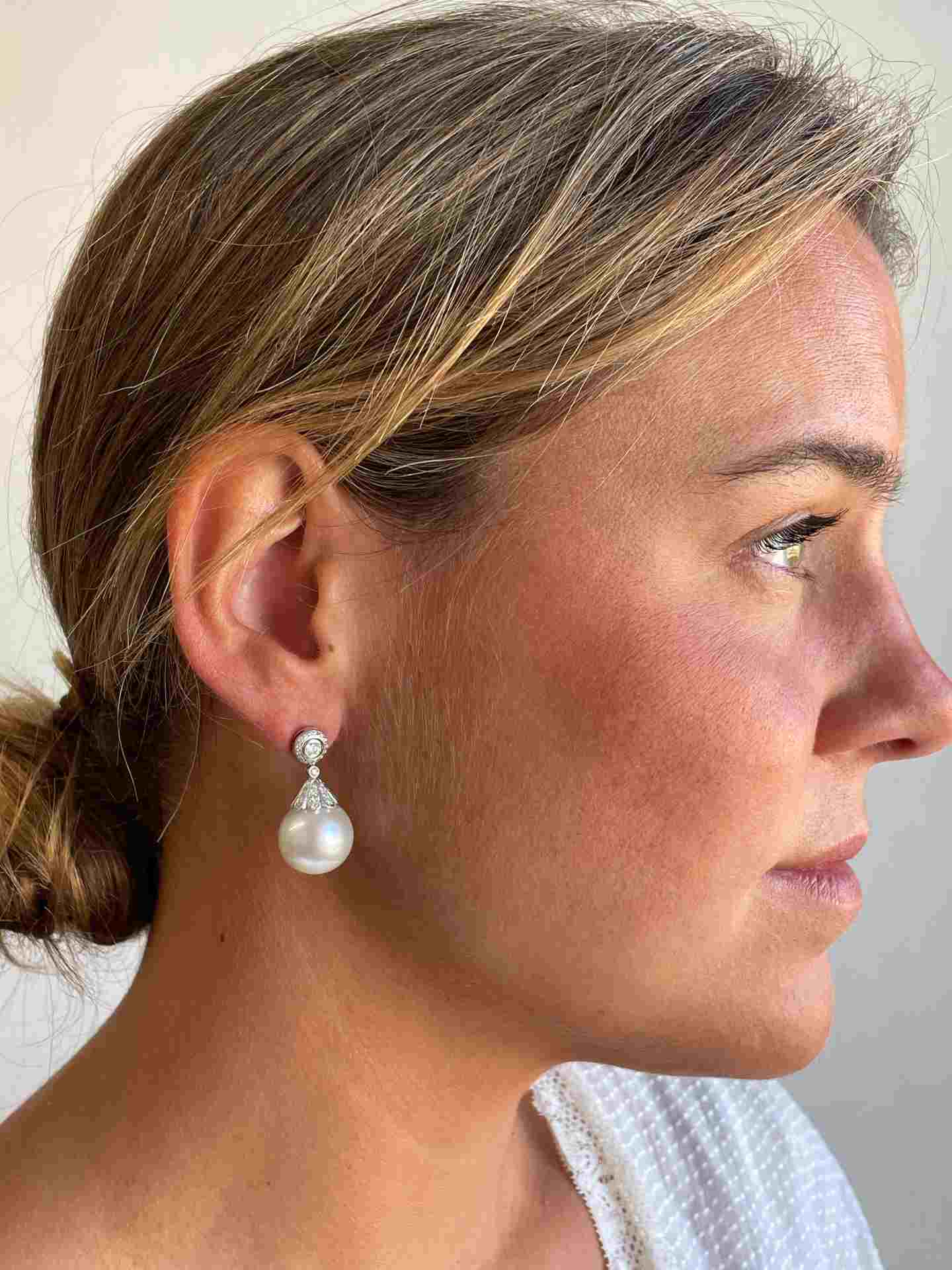 Detachable Gypsy earrings in white gold and diamonds