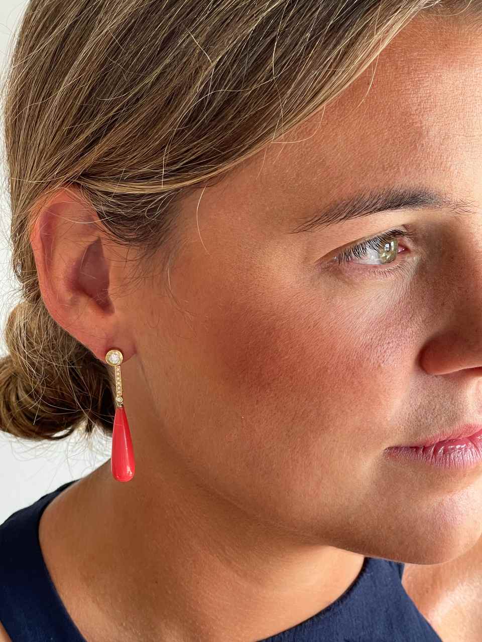 NEVERS detachable stud earrings in 18k yellow gold