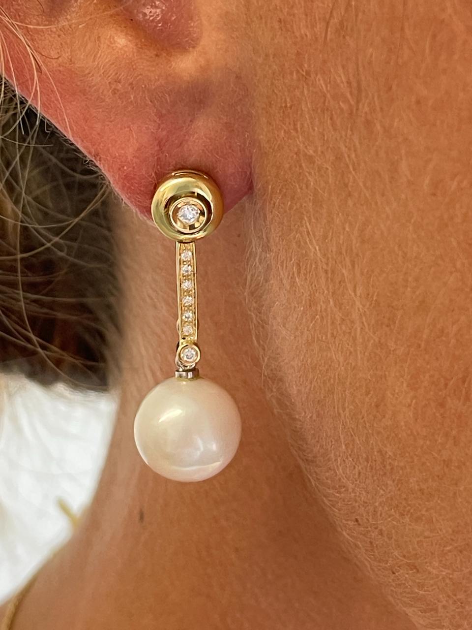 MIKRO alargador corto de oro blanco de 18 kilates y brillantes