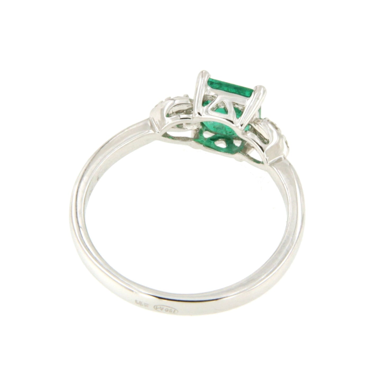 BURELA ring with emerald and diamonds in 18k white gold.