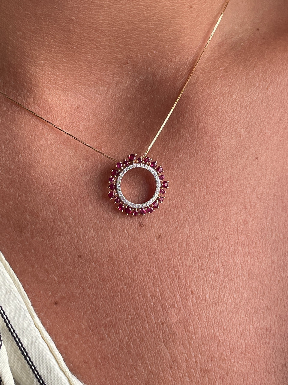 SOLARA pendant in 14k gold with diamonds and rubies/emeralds