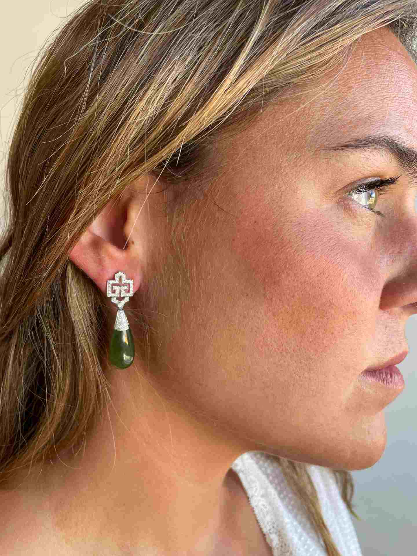 Perillas BANDIDO en jade con casquilla de brillantes
