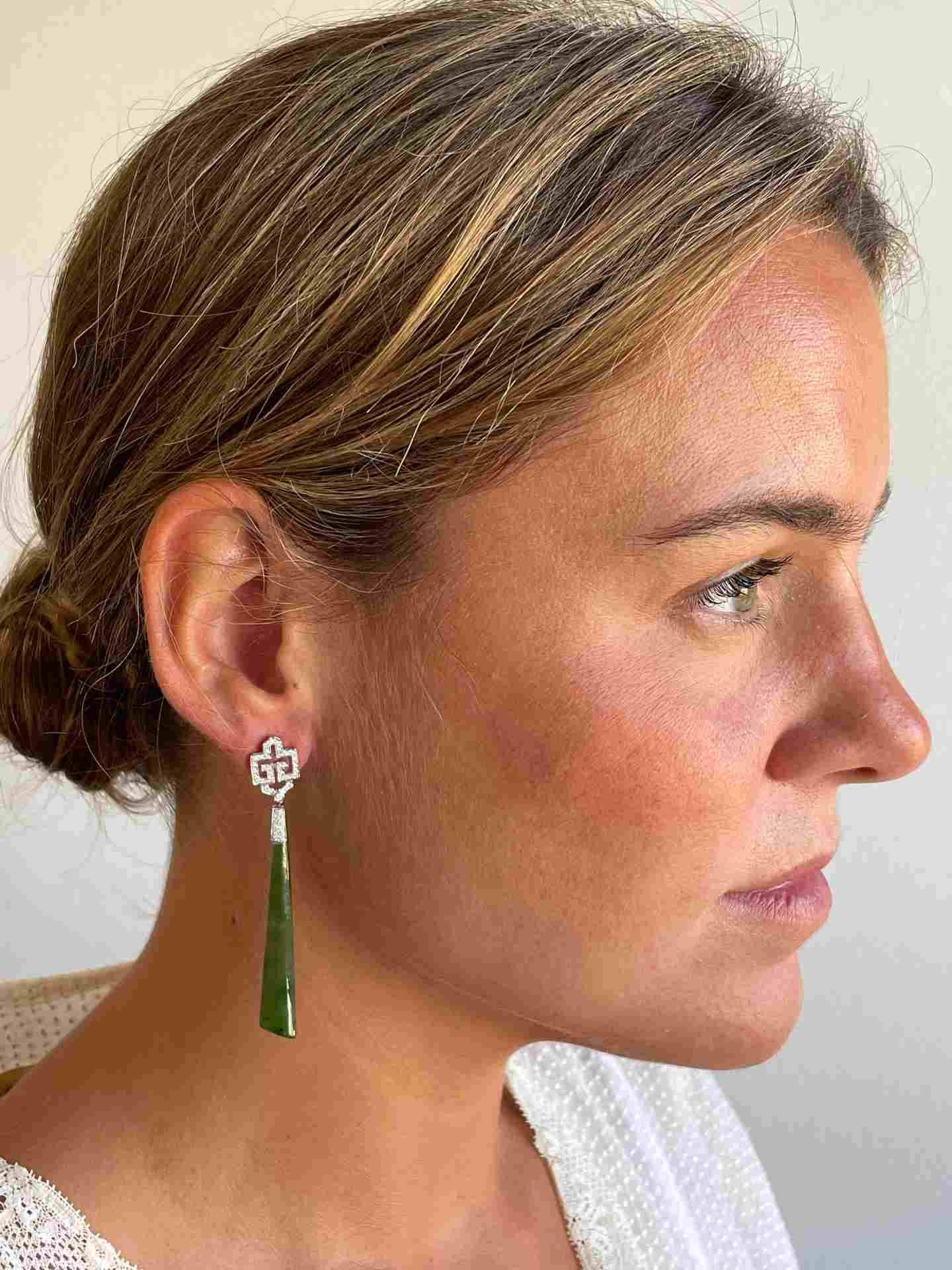 Perillas BAILE con casquilla de brillantes y jade