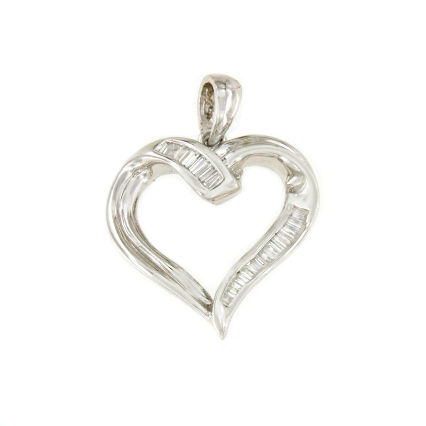 KIBO pendant in 18k white gold heart and baguettes