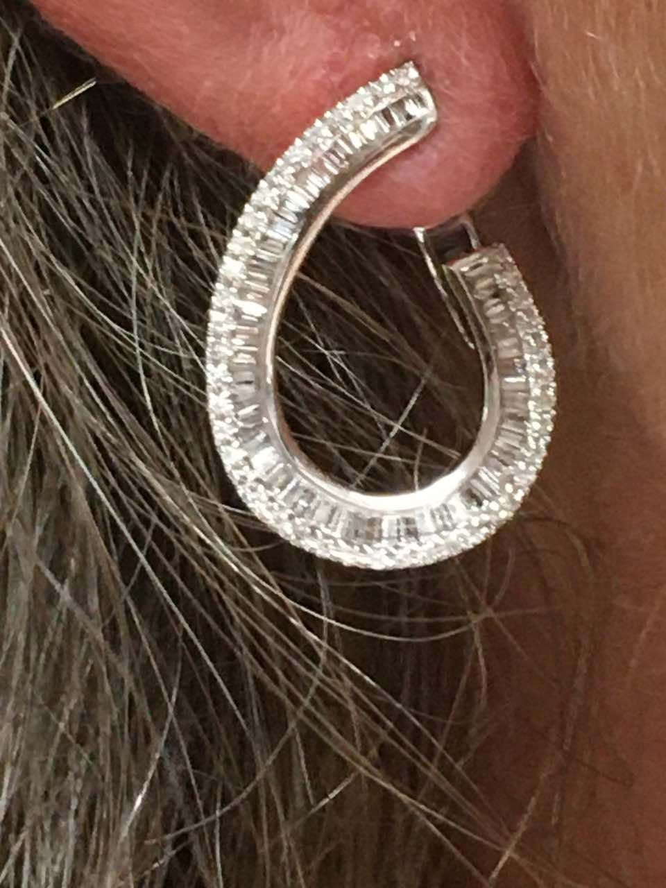 Pendientes NURGUL en oro blanco con diamantes y baguettes - Roman Joyero