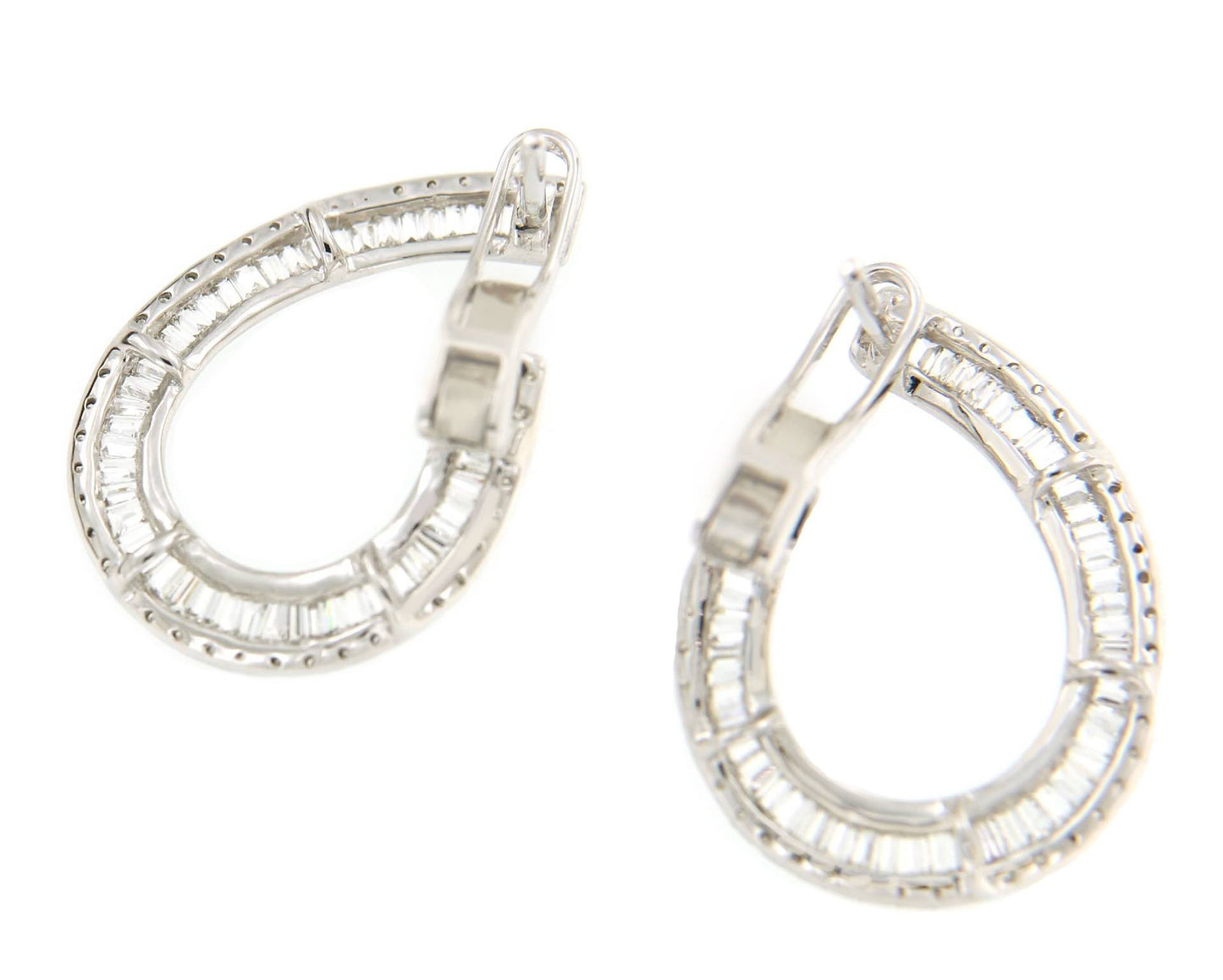 Pendientes NURGUL en oro blanco con diamantes y baguettes - Roman Joyero