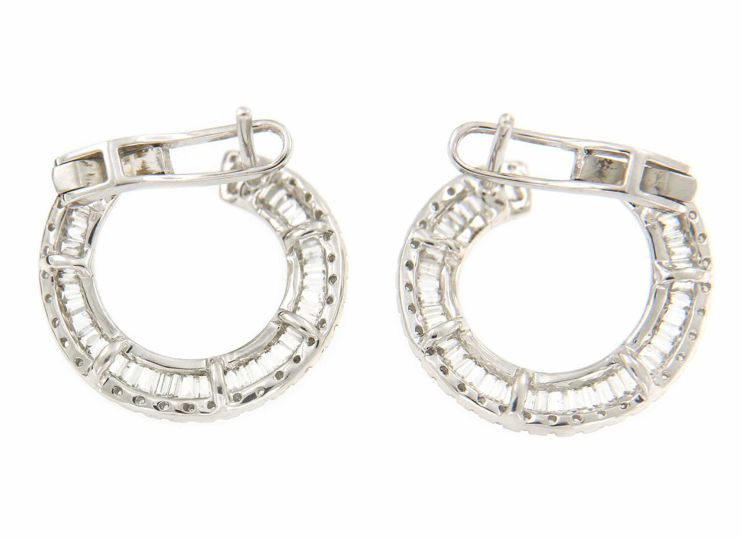 Pendientes SEHRAZAD en oro blanco con diamantes y baguettes - Roman Joyero